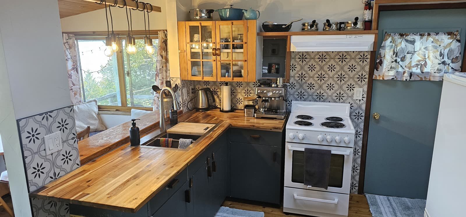 Full kitchen and bathroom renovation — Salt Spring Island