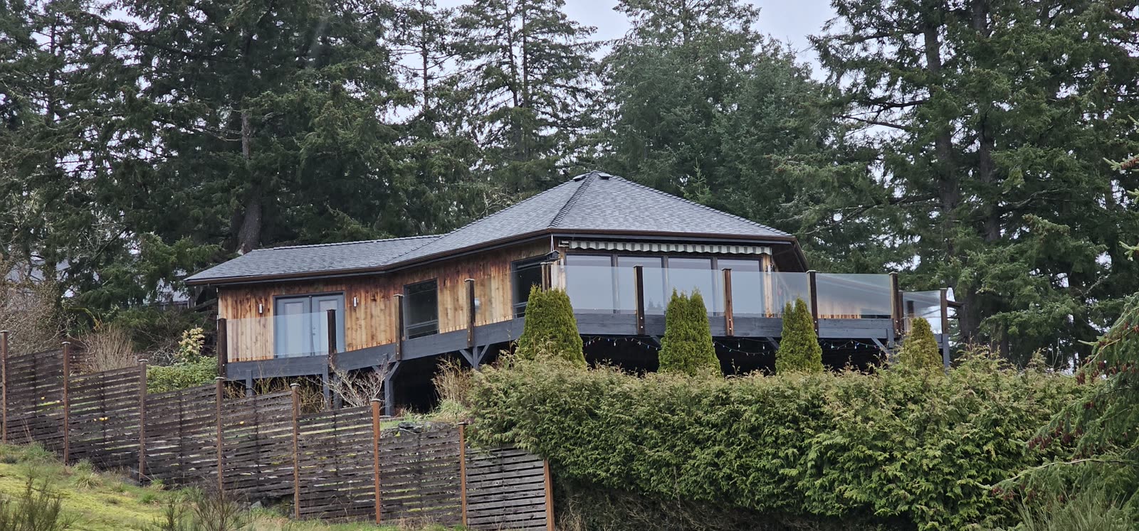 Sandpiper project — completed roof, second angle